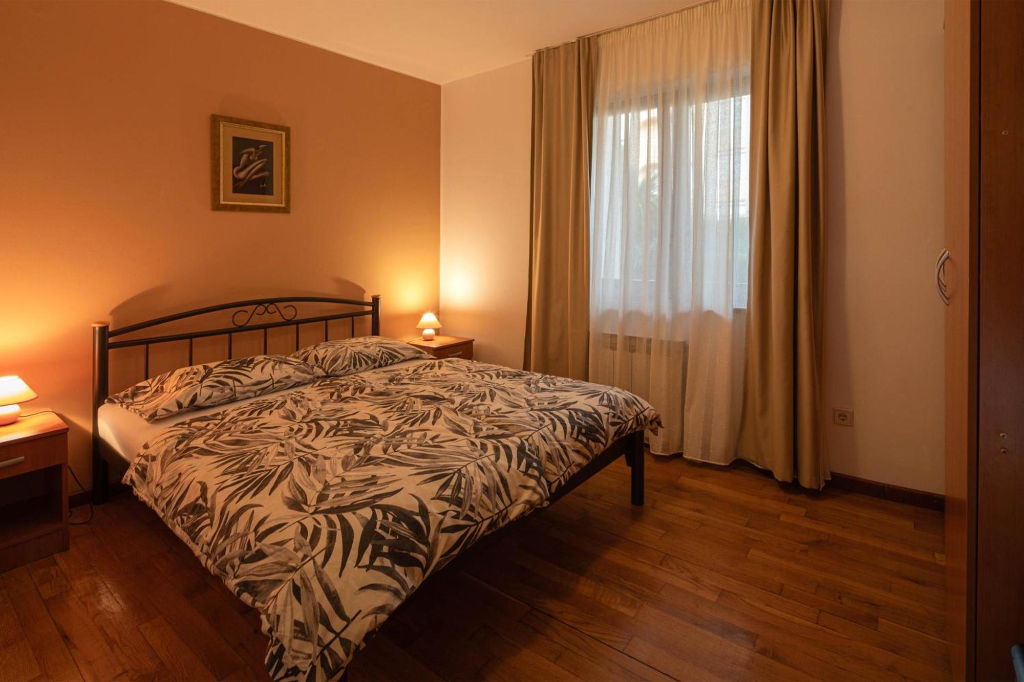 Apartments Bozena Poreč Exterior foto